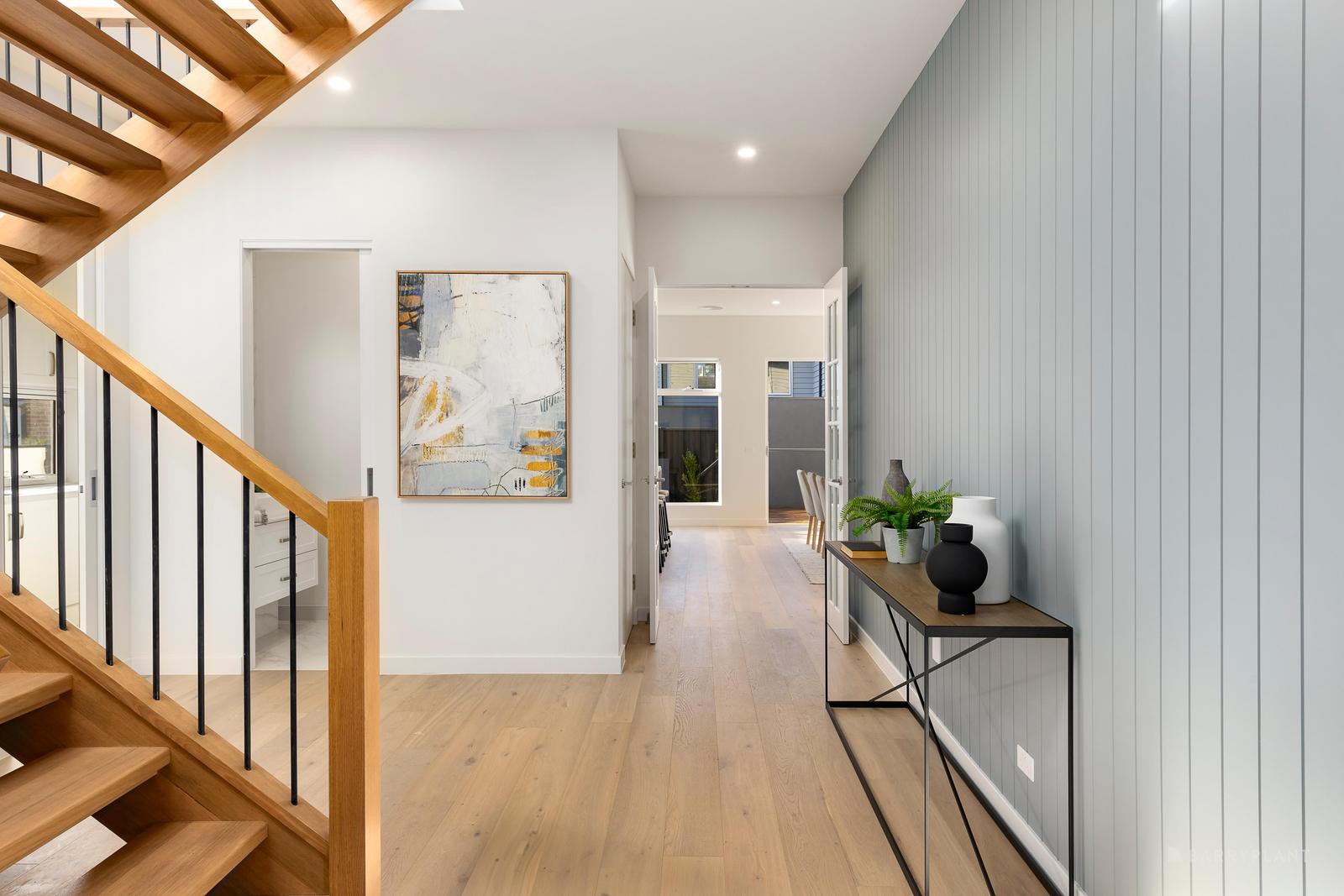 7 Rotherwood Avenue, Mitcham, VIC 3132 - Thumbnail 2 - 04/08/2025