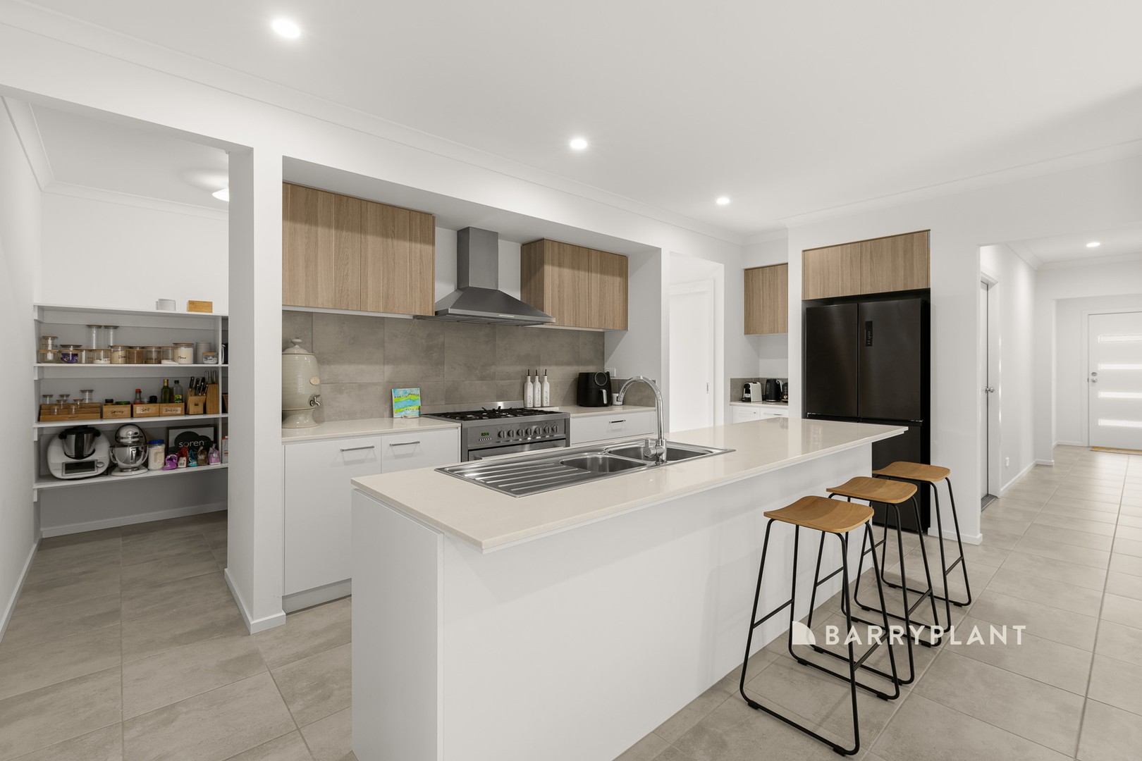 7 Royston Avenue, Warragul, VIC 3820, Warragul - Thumbnail 4