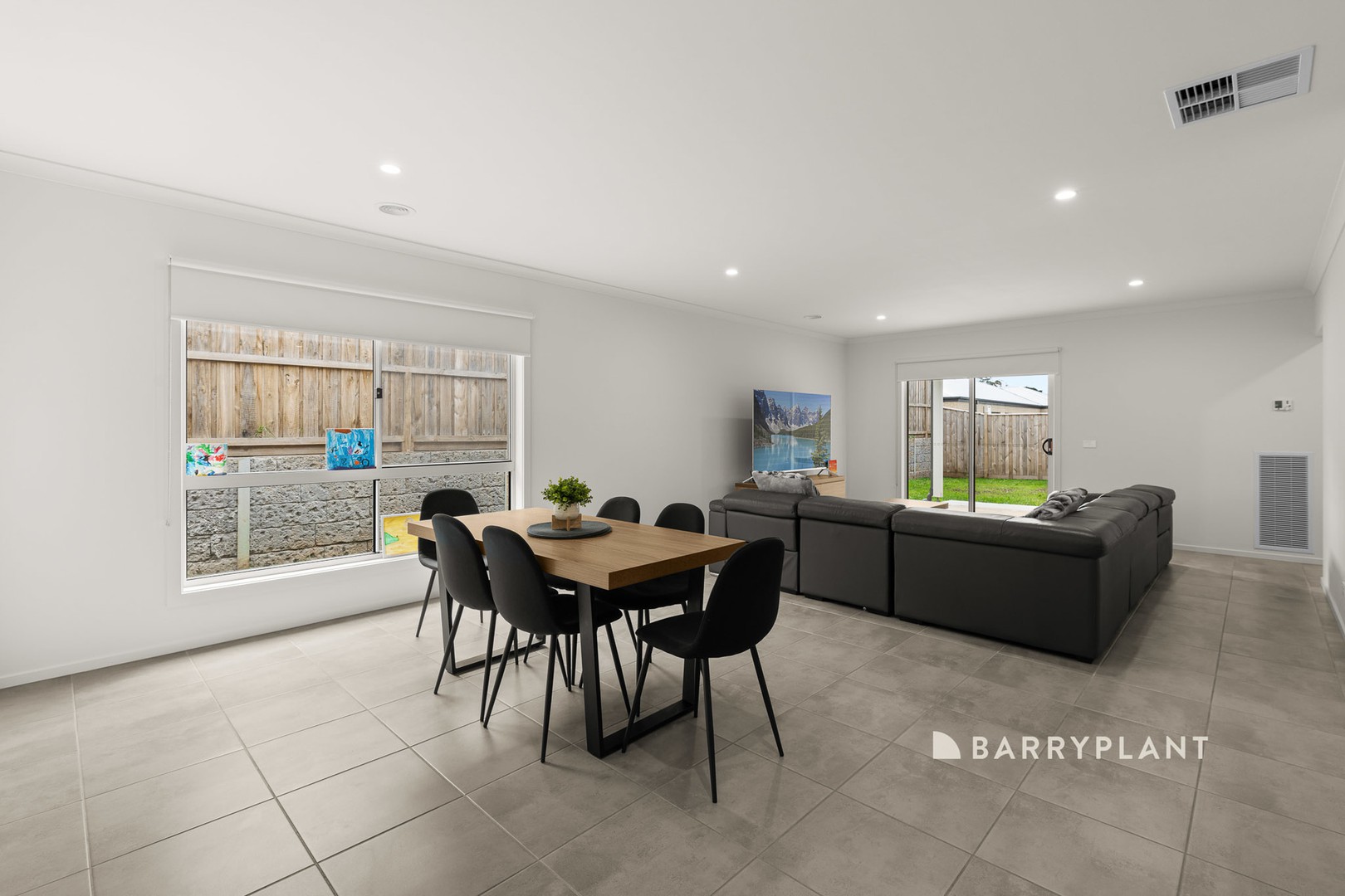 7 Royston Avenue, Warragul, VIC 3820, Warragul - Thumbnail 5