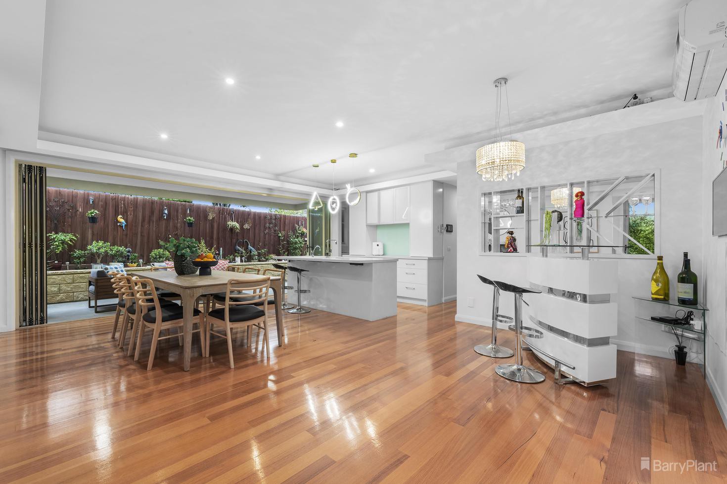 7 Ruffey Lake Court, Doncaster, VIC 3108, Doncaster - Thumbnail 4
