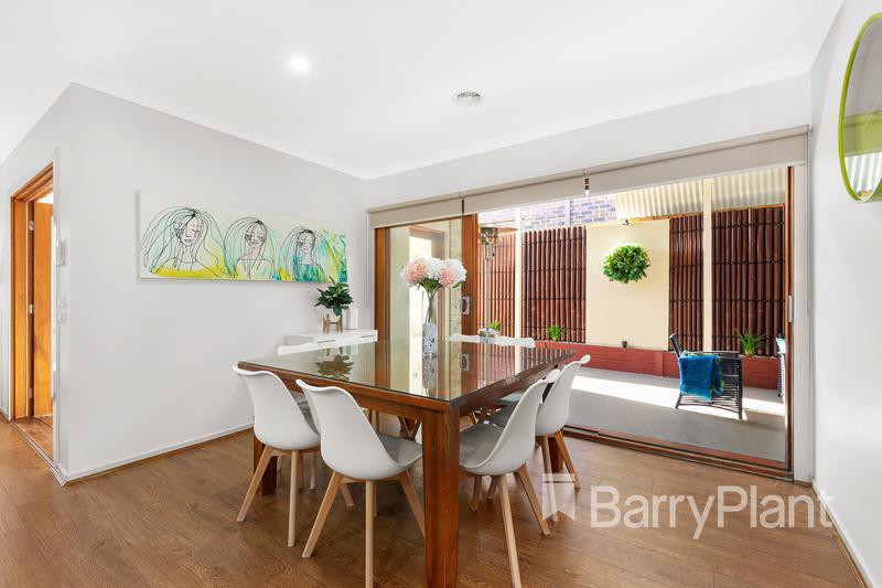 7 Sasha Place, South Morang, VIC 3752, South Morang - Thumbnail 4