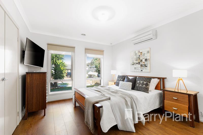 7 Sasha Place, South Morang, VIC 3752, South Morang - Thumbnail 5