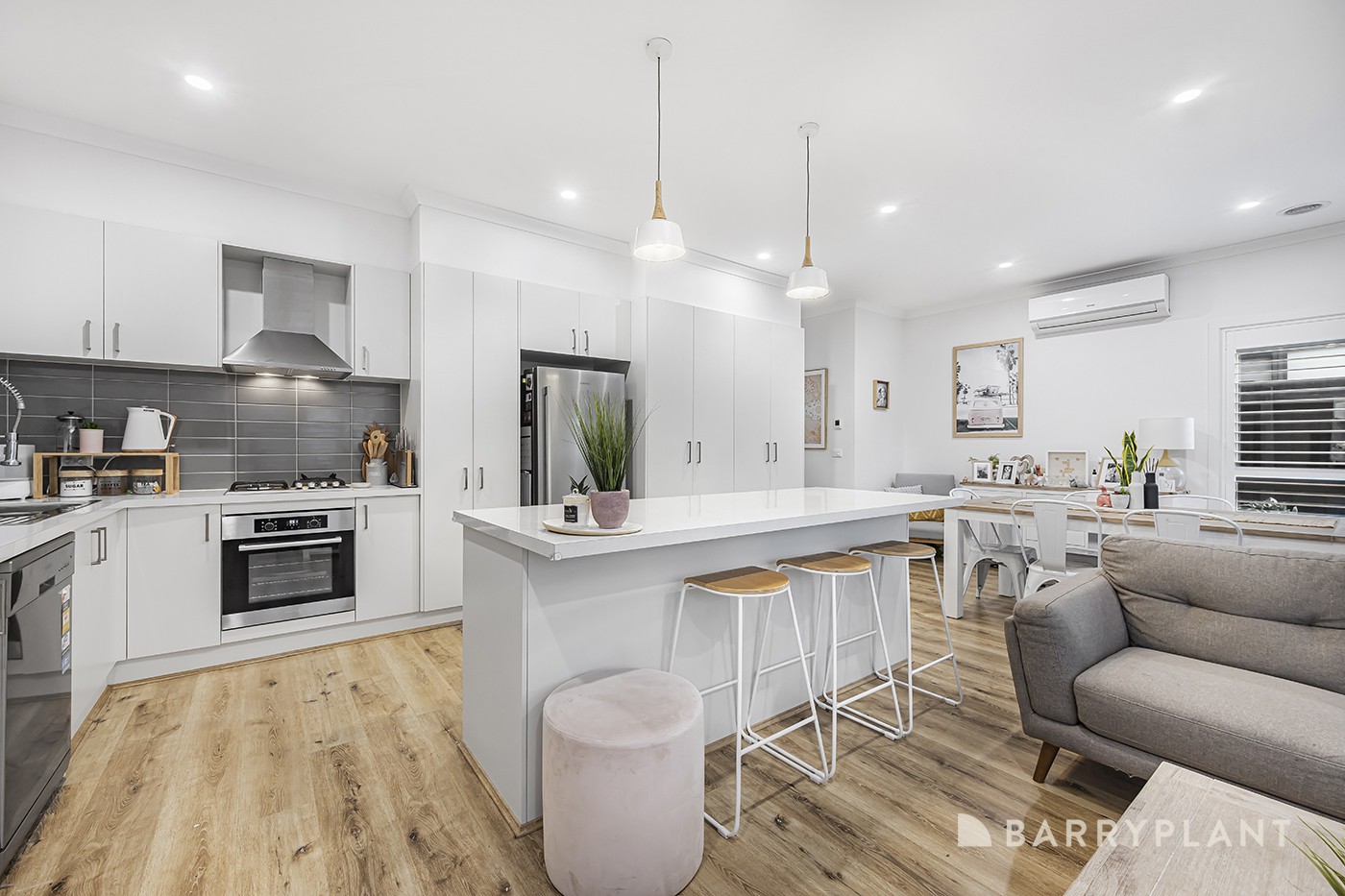 7 Scarlett Close, Kilsyth, VIC 3137, Kilsyth - Thumbnail 3