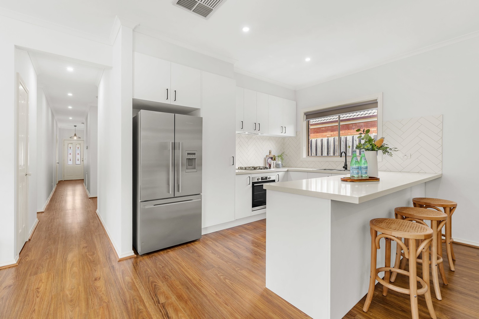 7 Scenic Terrace, South Morang, VIC 3752, South Morang - Thumbnail 2