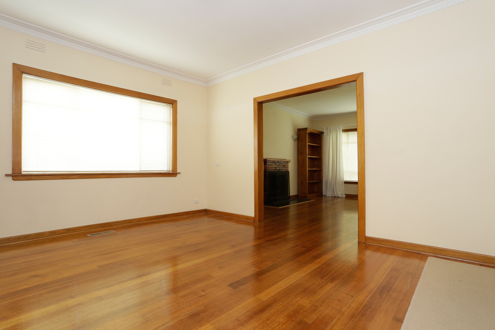 7 Seaview Crescent, Mulgrave, VIC 3170, Mulgrave - Thumbnail 3