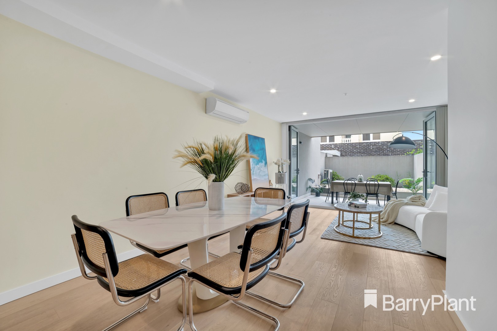7 Serle Lane, Hawthorn, VIC 3122, Hawthorn - Thumbnail 2