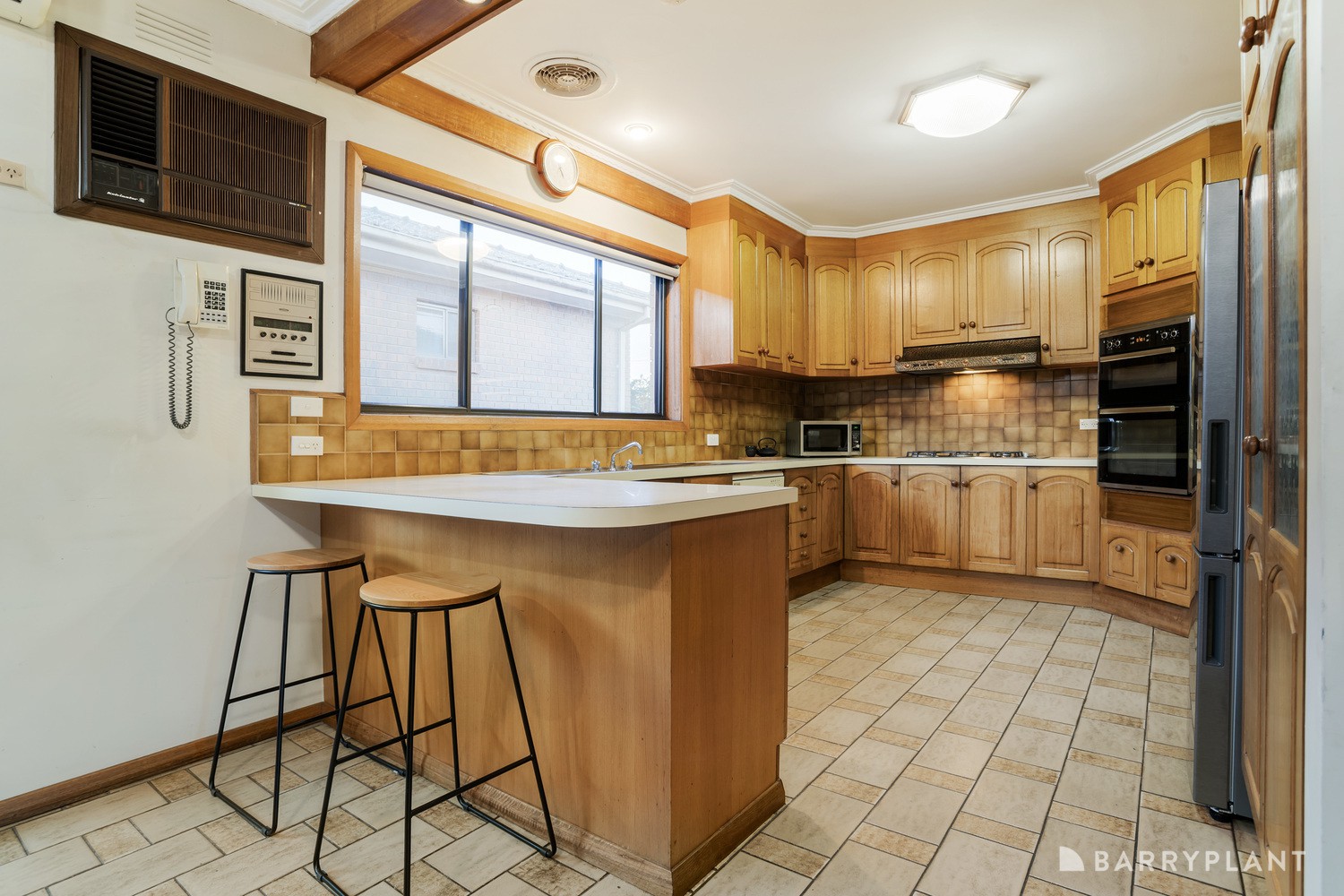 7 Shakespeare Drive, Bundoora, VIC 3083, Bundoora - Thumbnail 4