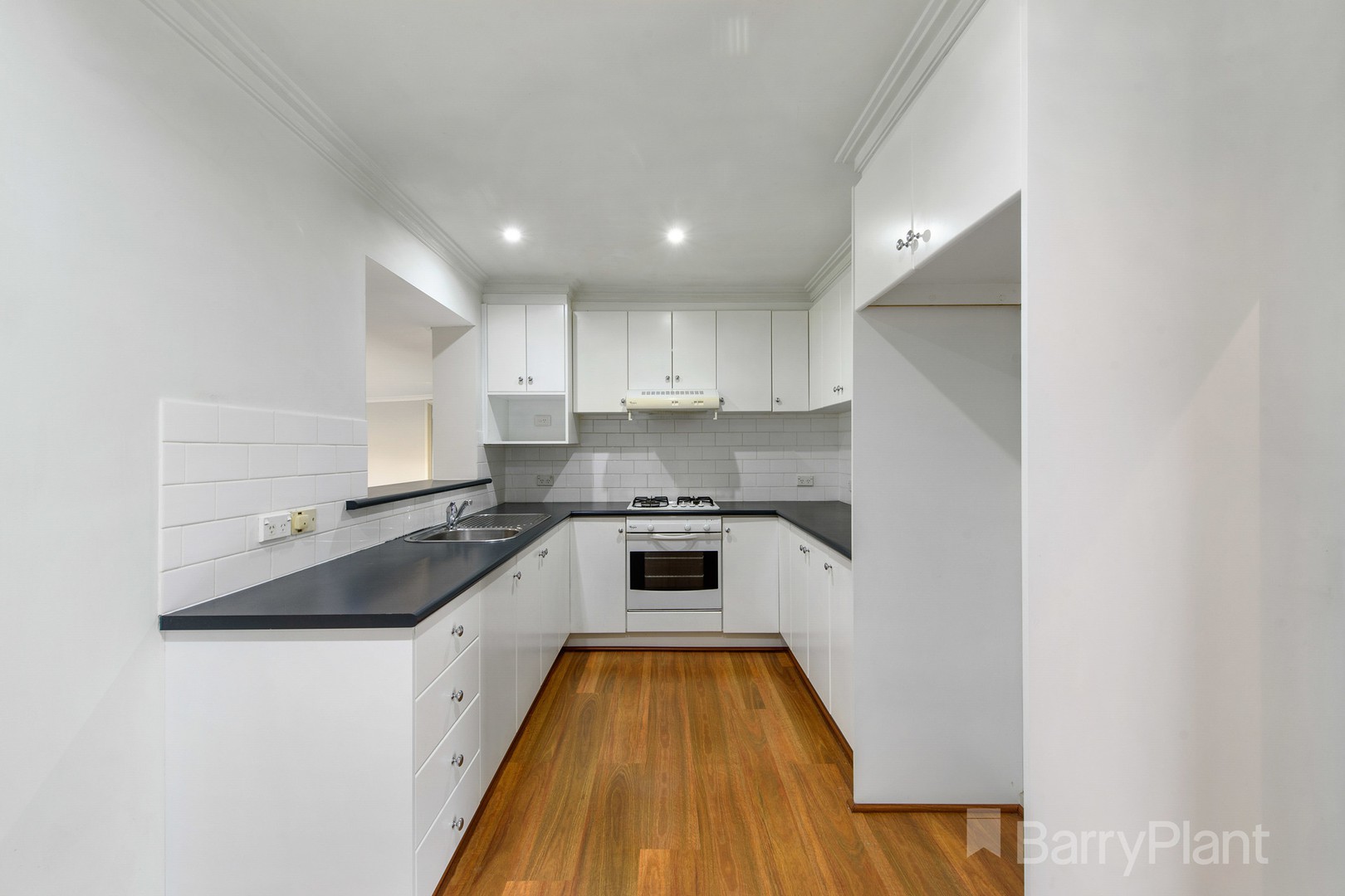 7 Shalimar Place, Melton West, VIC 3337, Melton West - Thumbnail 3