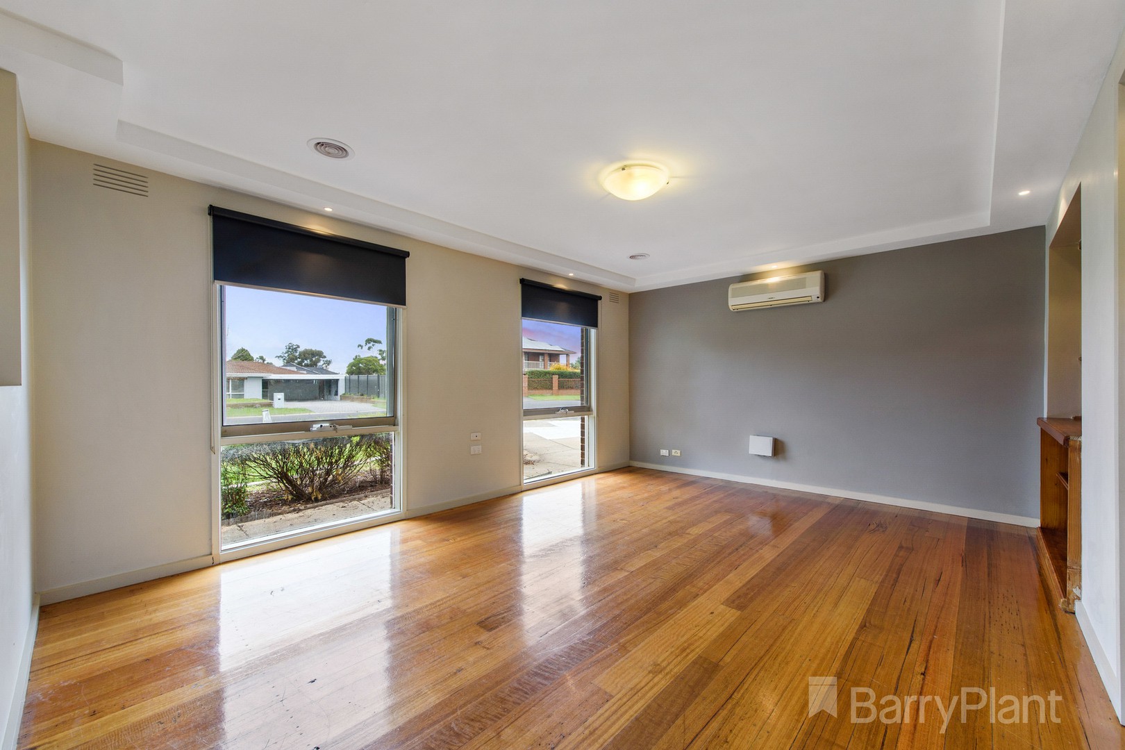 7 Shalimar Place, Melton West, VIC 3337, Melton West - Thumbnail 4