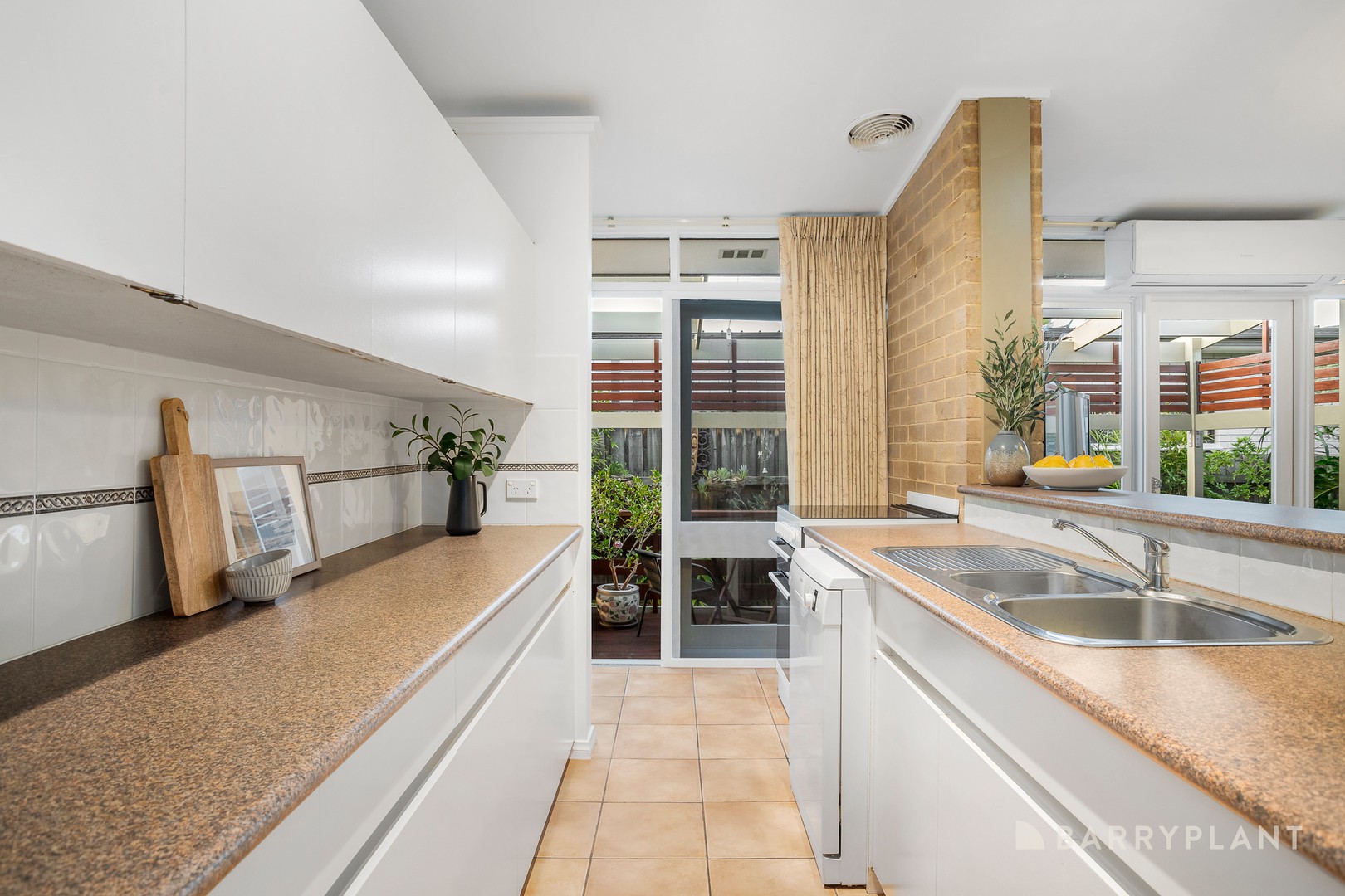 7 Shearman Crescent, Mentone, VIC 3194, Mentone - Thumbnail 6