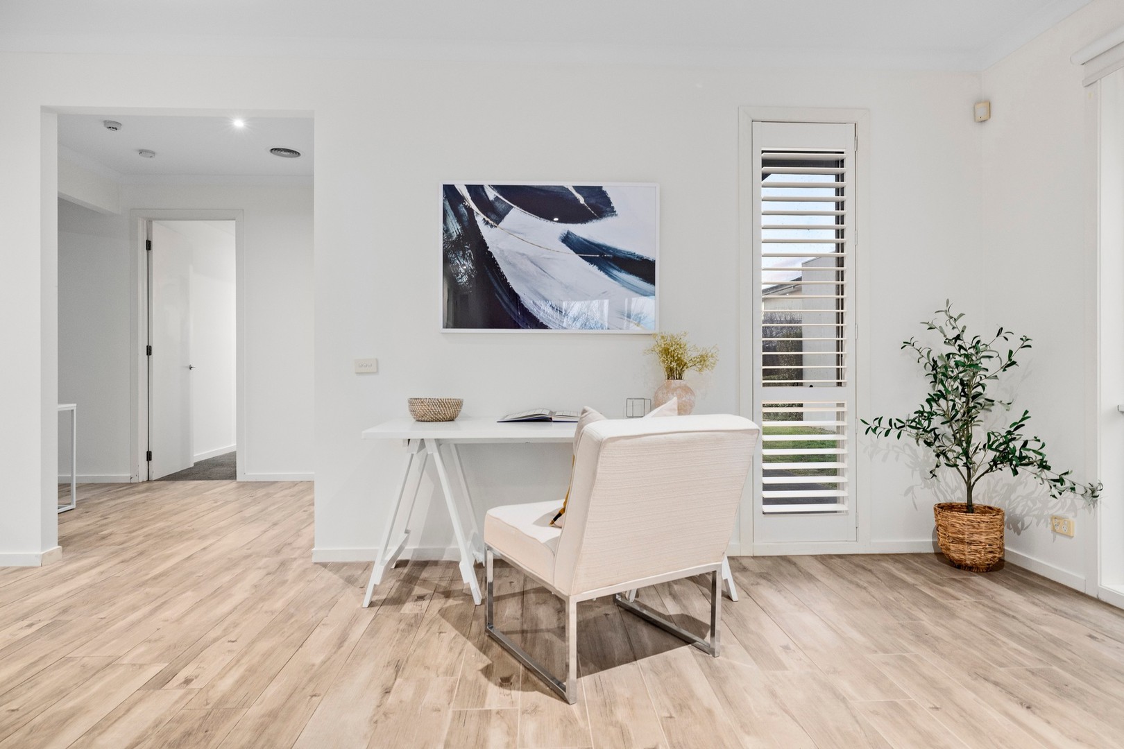 7 Signature Boulevard, Sanctuary Lakes, VIC 3030, Point Cook - Thumbnail 4