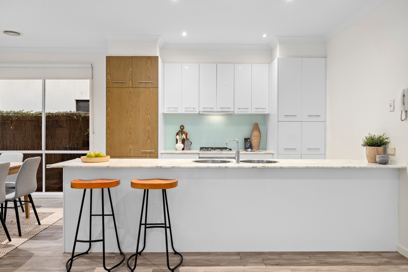7 Signature Boulevard, Sanctuary Lakes, VIC 3030, Point Cook - Thumbnail 6