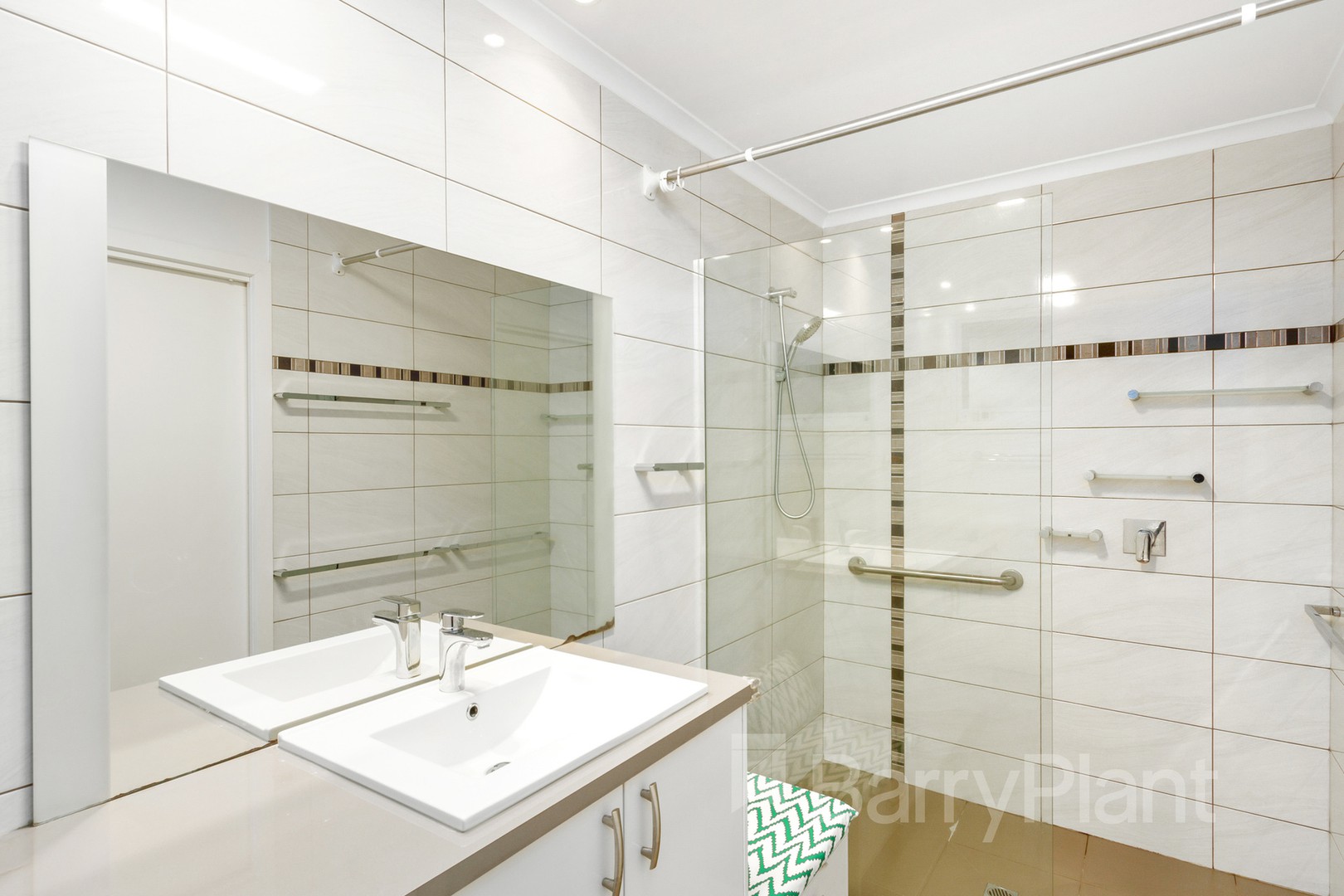 7 Smithfield Square, Wantirna, VIC 3152, Wantirna - Thumbnail 8