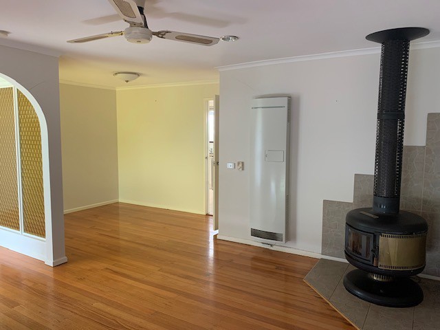 7 Solway Court, Epping, VIC 3076, Epping - Thumbnail 4
