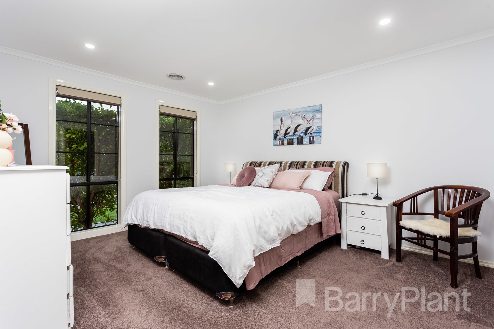 7 Southampton Drive, Point Cook, VIC 3030, Point Cook - Thumbnail 4