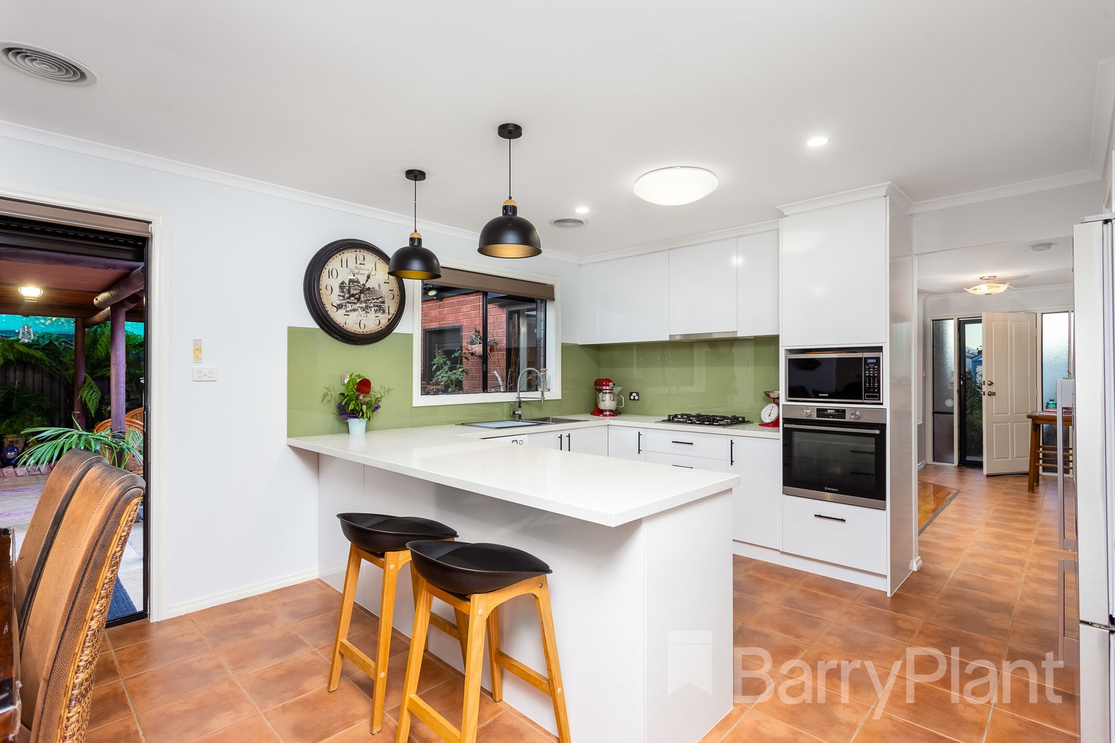 7 Southampton Drive, Point Cook, VIC 3030, Point Cook - Thumbnail 8