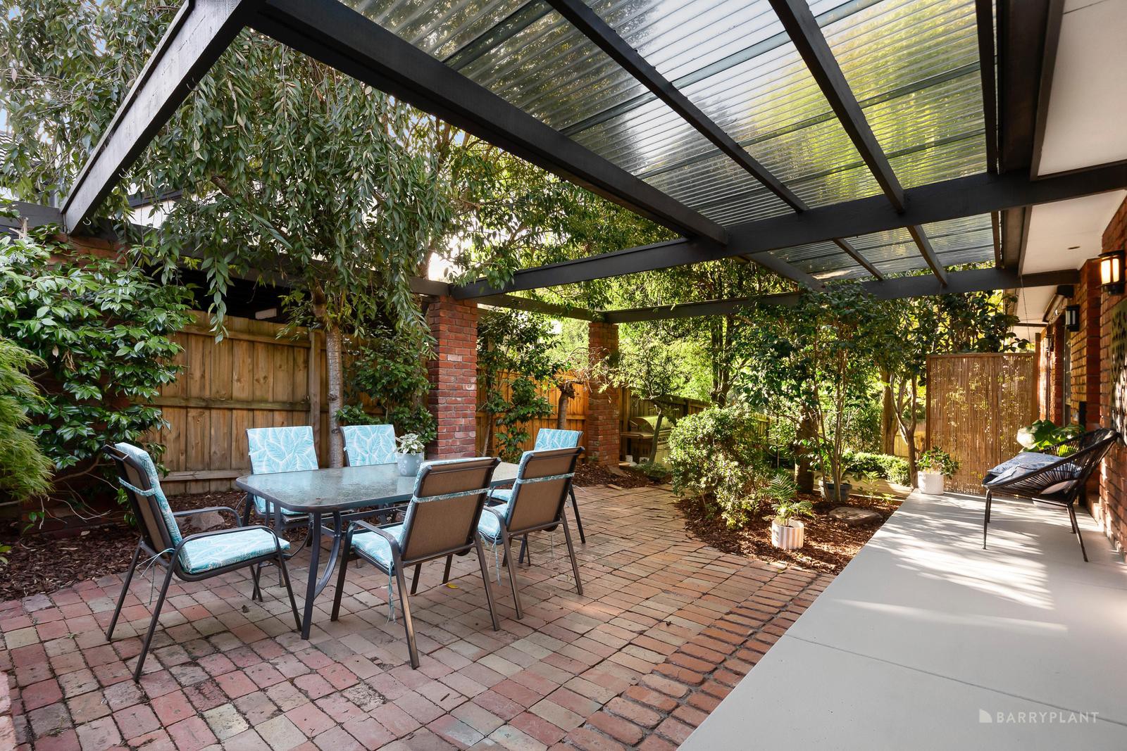 7 Springwood Close, Donvale, VIC 3111, Donvale - Thumbnail 2