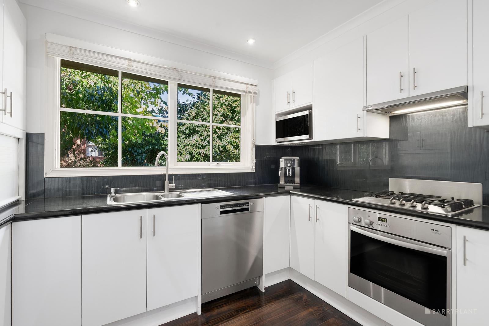 7 Springwood Close, Donvale, VIC 3111, Donvale - Thumbnail 5