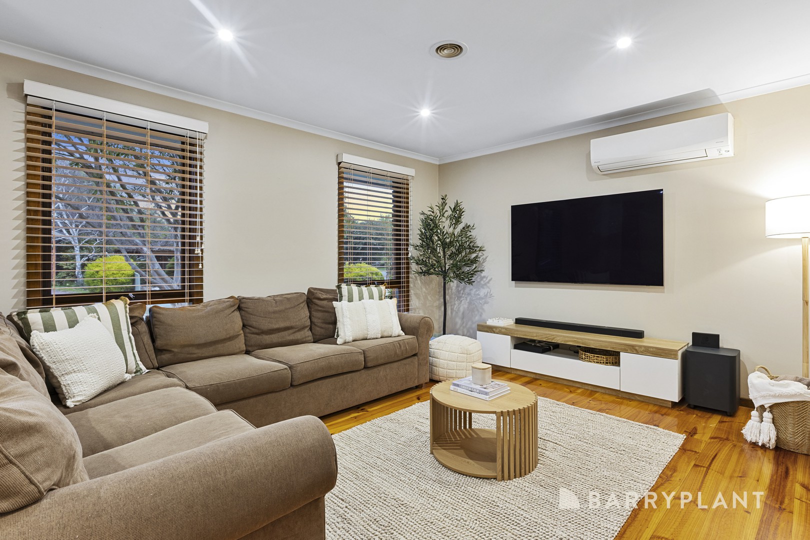 7 Spruce Drive, Rowville, VIC 3178, Rowville - Thumbnail 2