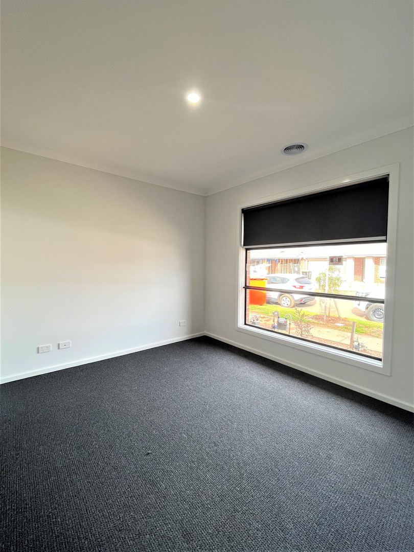 7 Staccato Terrace, Strathtulloh, VIC 3338, Strathtulloh - Thumbnail 6