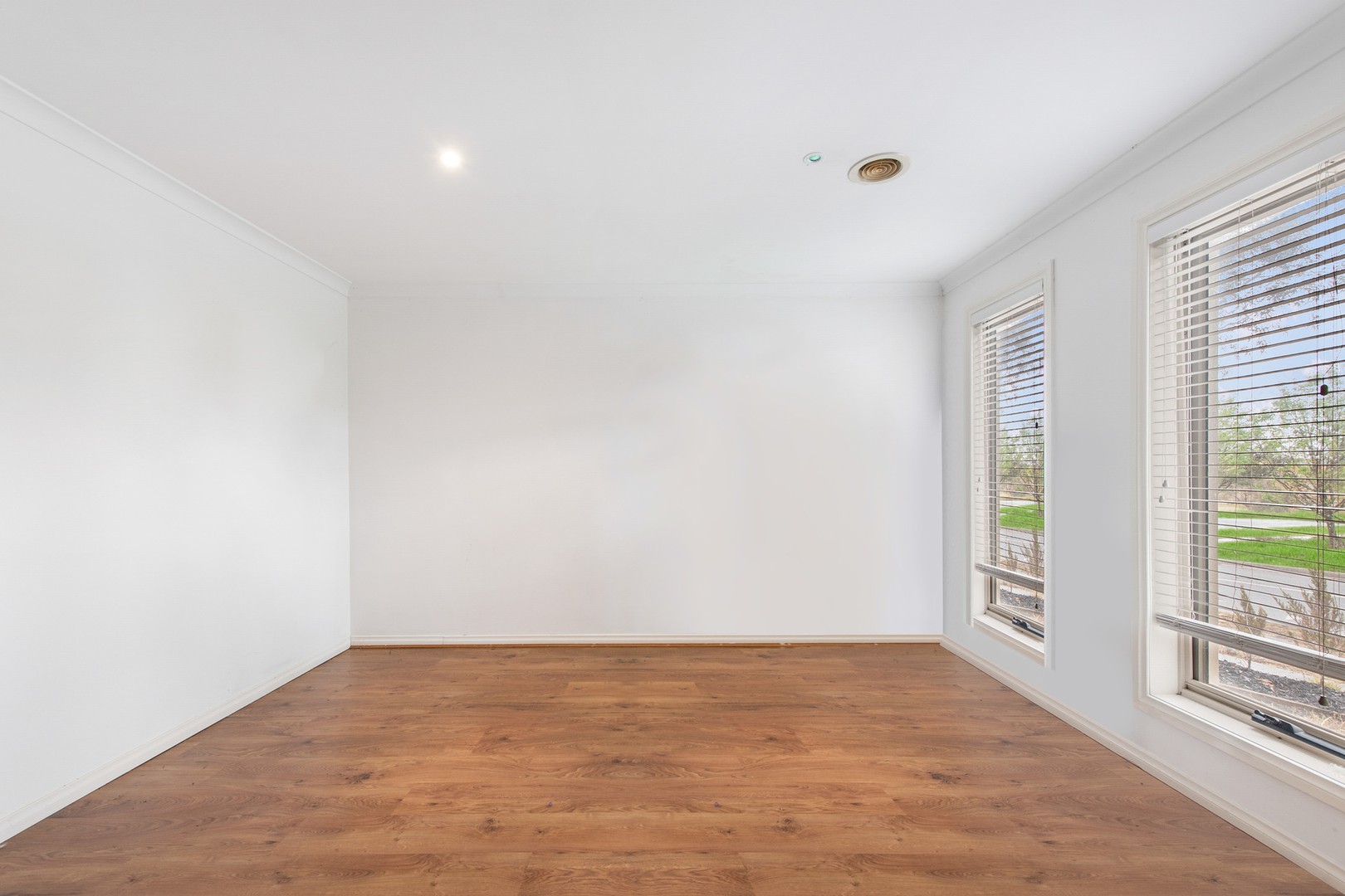 7 Stony Street, Manor Lakes, VIC 3024, Manor Lakes - Thumbnail 2