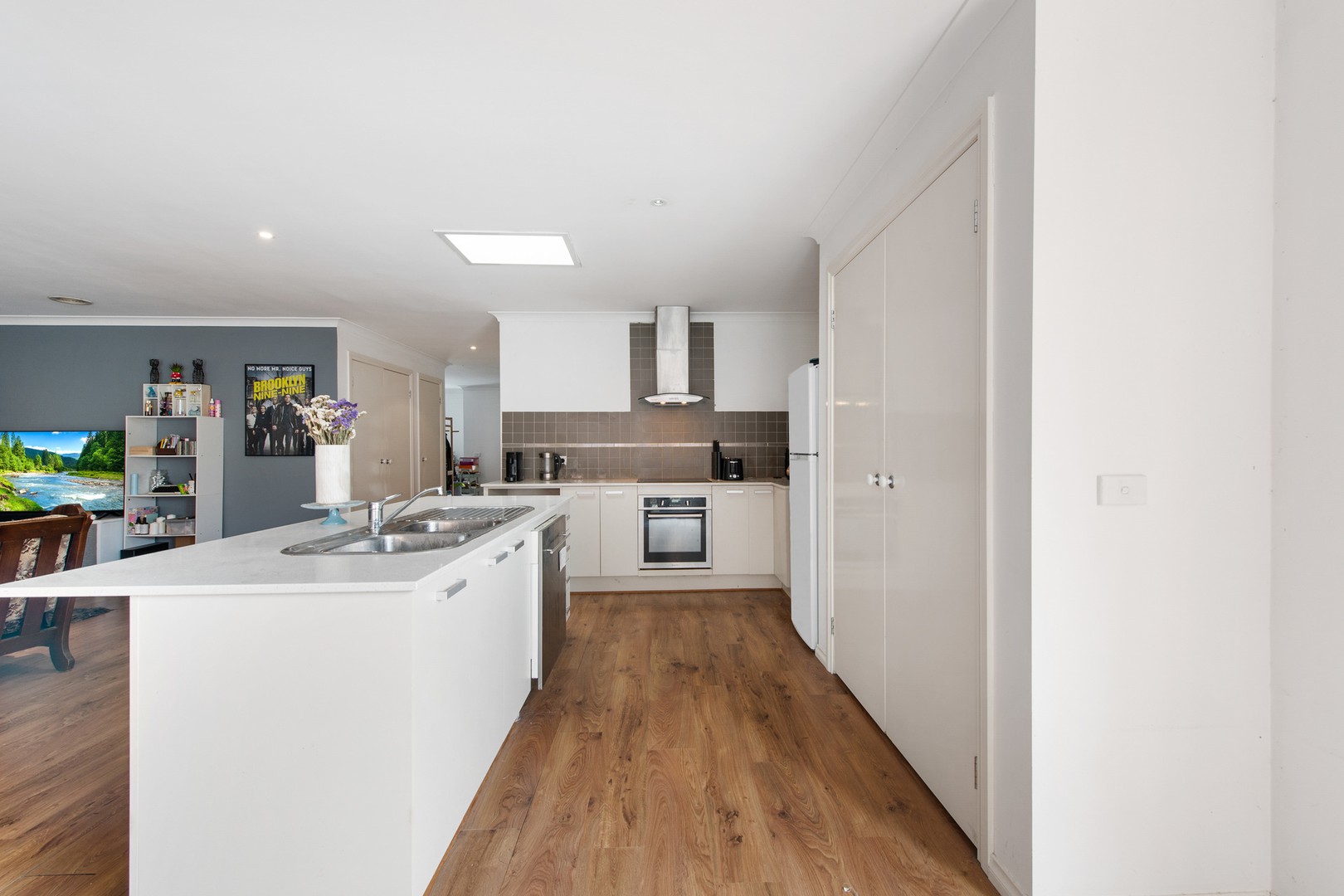 7 Stony Street, Manor Lakes, VIC 3024, Manor Lakes - Thumbnail 4