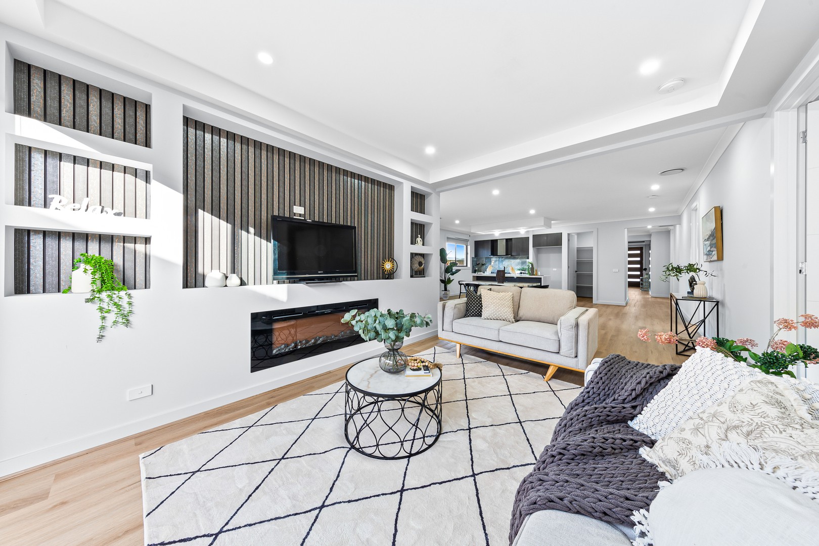 7 Story Street, Fraser Rise, VIC 3336, Fraser Rise - Thumbnail 4