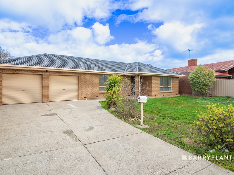 7 Strahan Court, Keilor Downs, VIC 3038 - Image - 11/08/2025