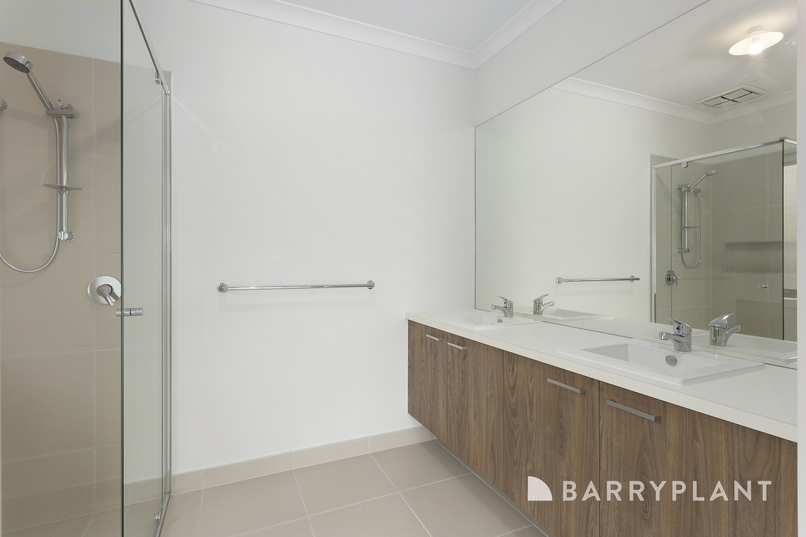 7 Sunburnt Circuit, Clyde North, VIC 3978, Clyde North - Thumbnail 7