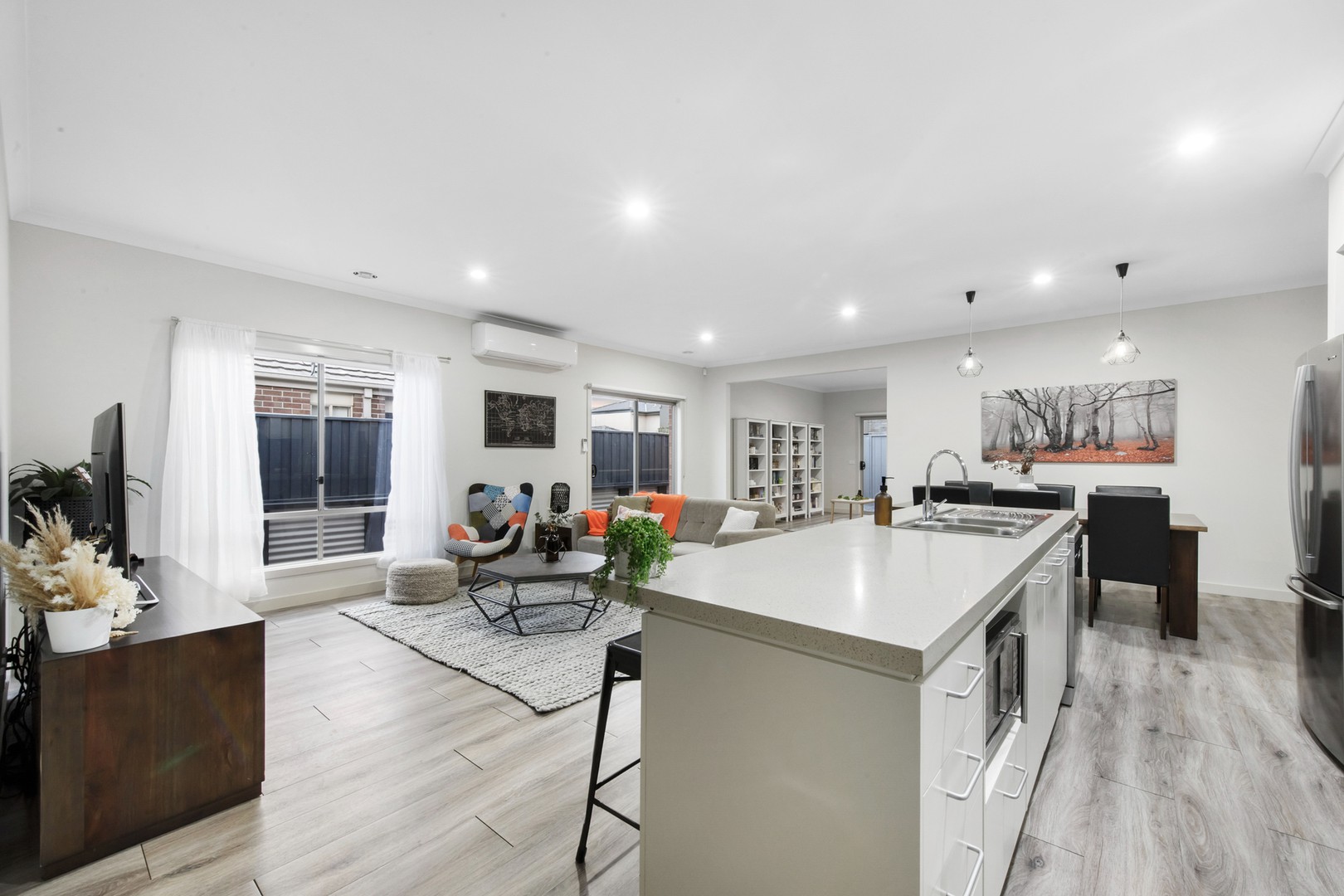 7 Sunningdale Drive, Hillside, VIC 3037, Hillside - Thumbnail 4