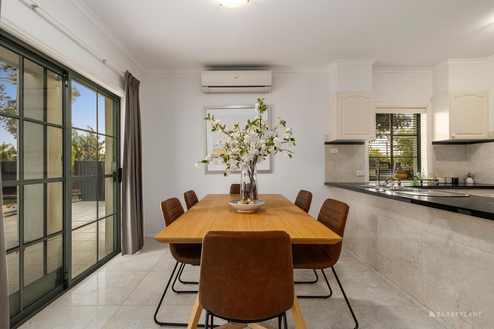 7 Sunrise Crescent, Templestowe Lower, VIC 3107, Templestowe Lower - Thumbnail 4