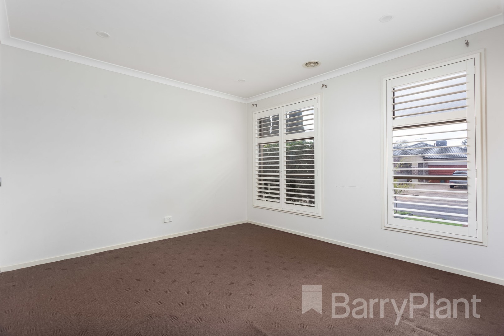 7 Tamar Avenue, Point Cook, VIC 3030, Point Cook - Thumbnail 4