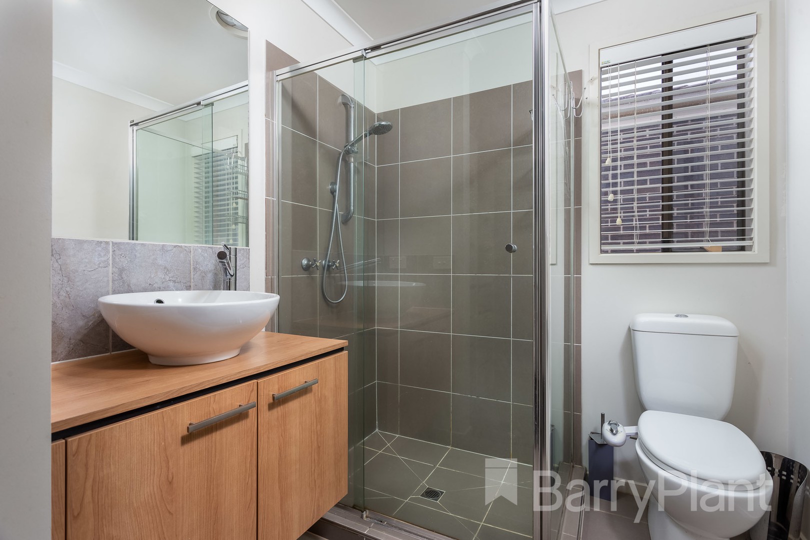 7 Tamar Avenue, Point Cook, VIC 3030, Point Cook - Thumbnail 8