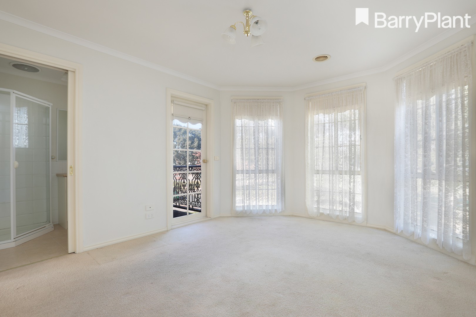 7 The Avenue, Point Cook, VIC 3030, Point Cook - Thumbnail 2