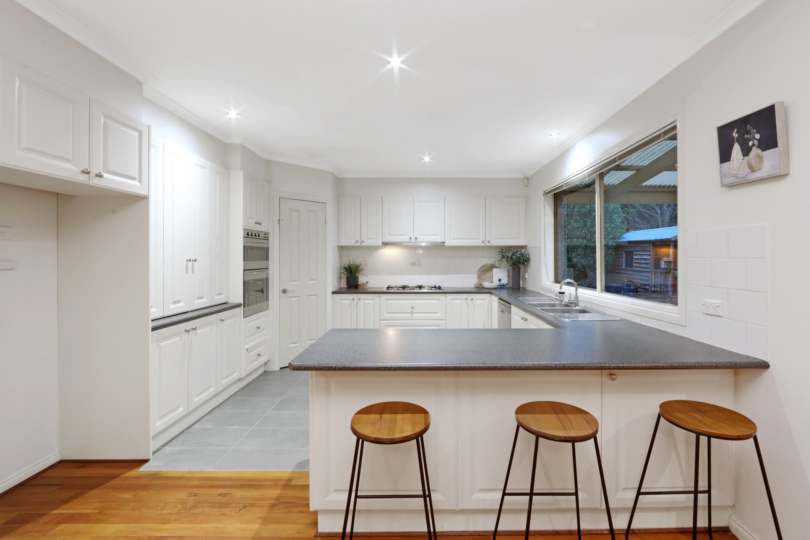 7 The Croft, Lysterfield, VIC 3156, Lysterfield - Thumbnail 3
