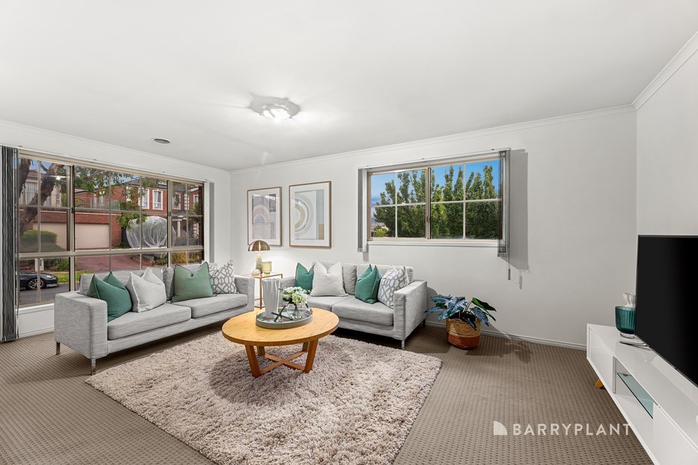 7 Thompson Drive, Wantirna, VIC 3152, Wantirna - Thumbnail 2