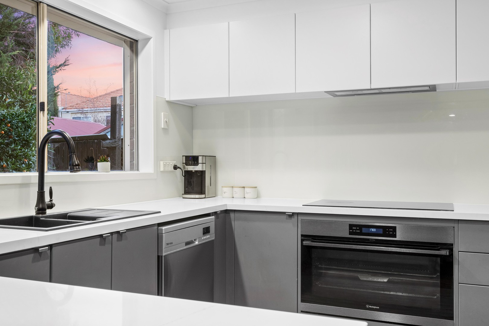 7 Tiffany Place, Sydenham, VIC 3037, Sydenham - Thumbnail 5