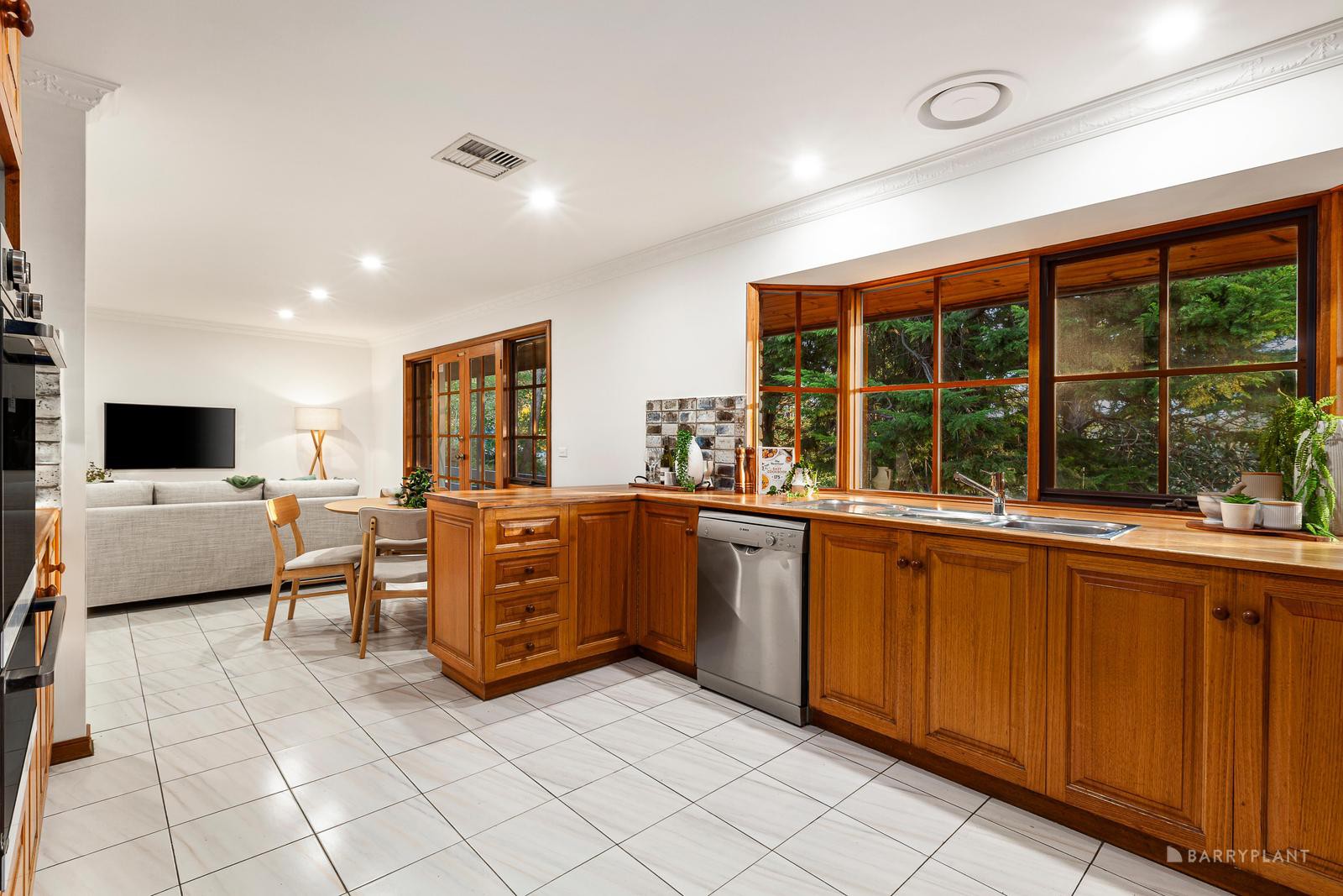 7 Tramore Close, Templestowe, VIC 3106, Templestowe - Thumbnail 5