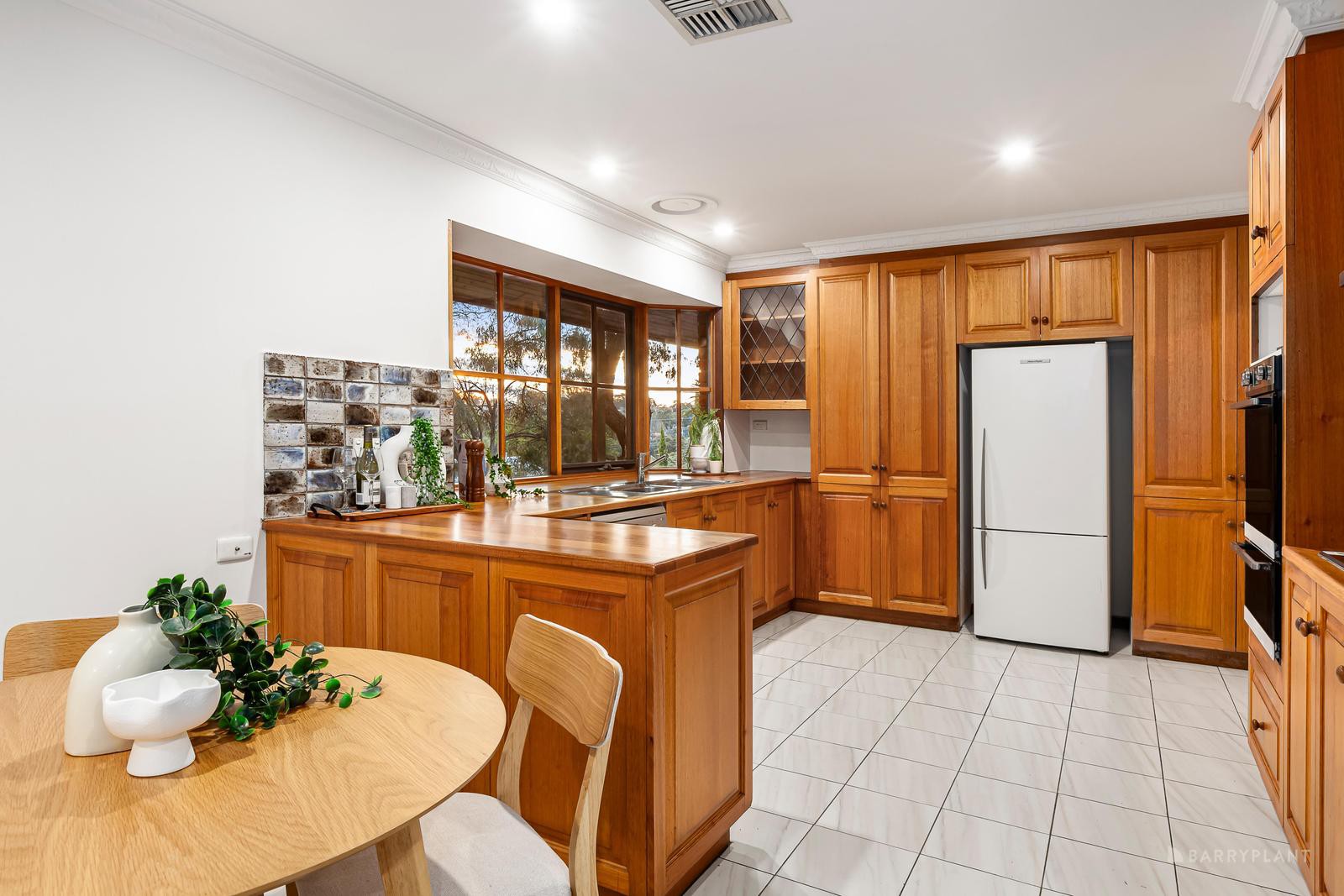 7 Tramore Close, Templestowe, VIC 3106, Templestowe - Thumbnail 6
