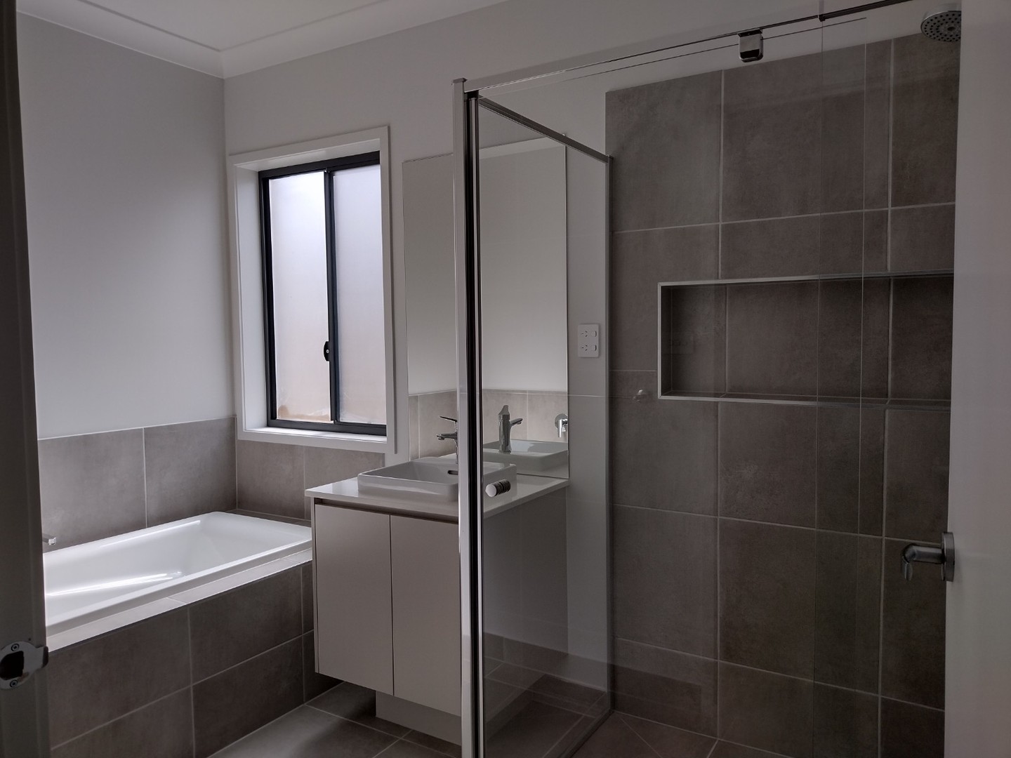7 Treviso StreetFraser Rise, VIC 3336  - Leased, Fraser Rise - Thumbnail 6