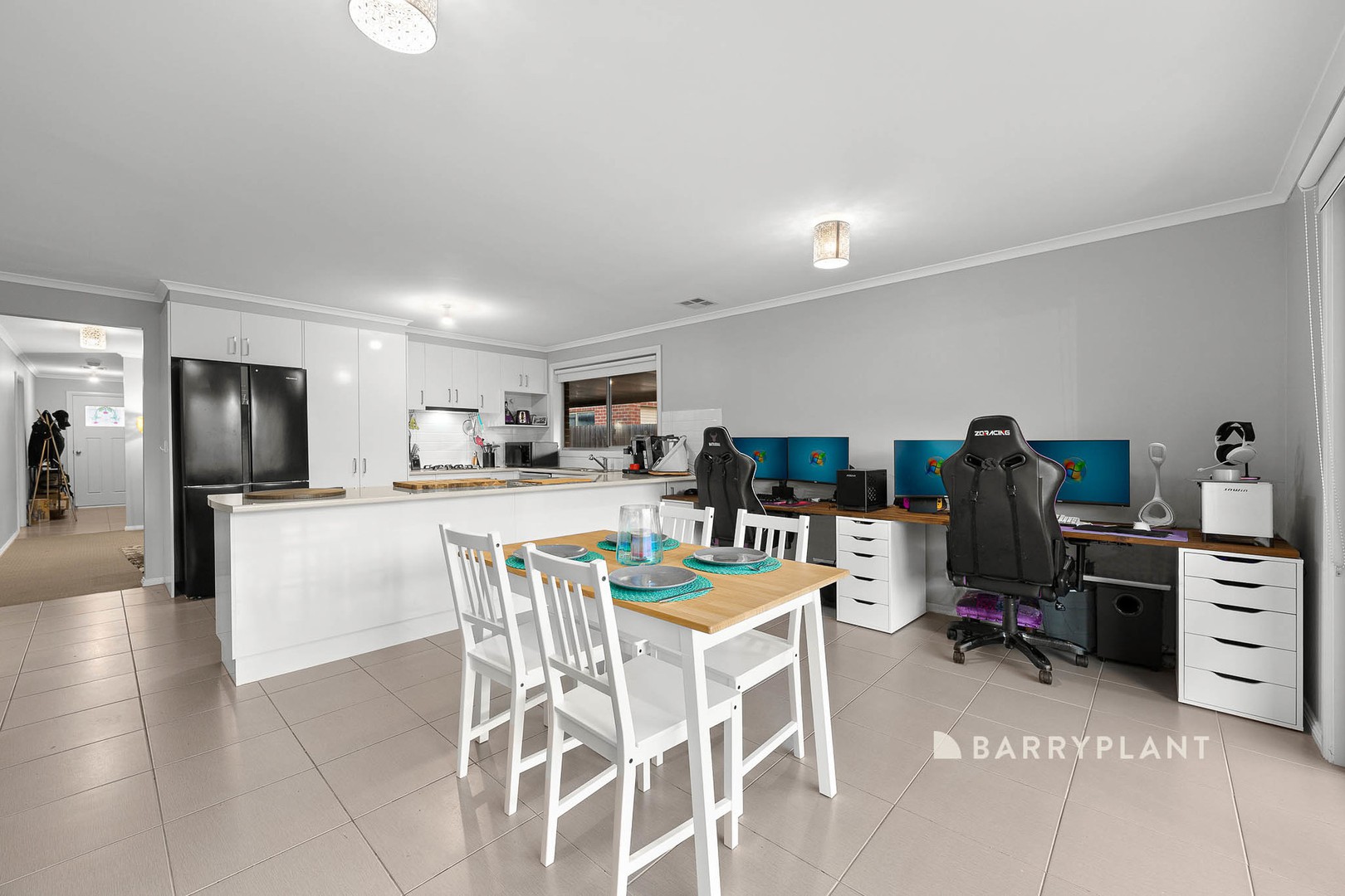 7 Tribuzi Close, Pakenham, VIC 3810, Pakenham - Thumbnail 7