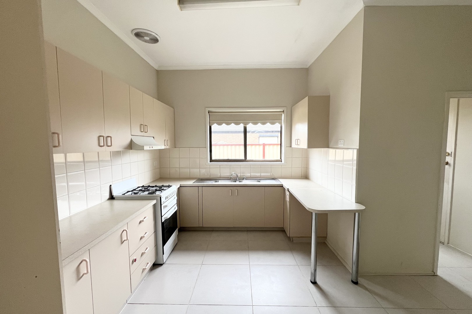 7 Trinacria Court, Deer Park, VIC 3023 - Thumbnail 2 - 29/10/2025