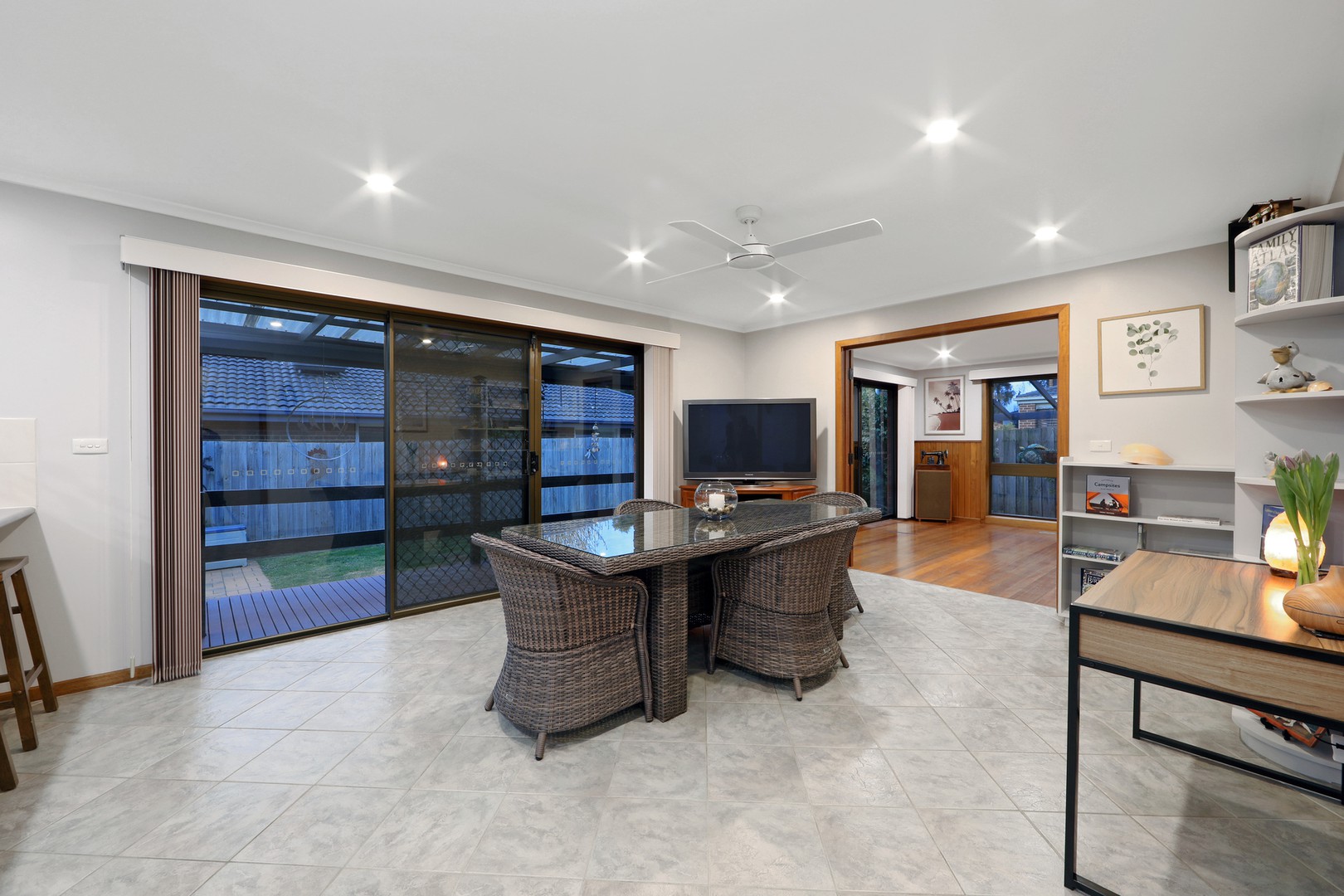 7 Turramurra Drive, Rowville, VIC 3178, Rowville - Thumbnail 4