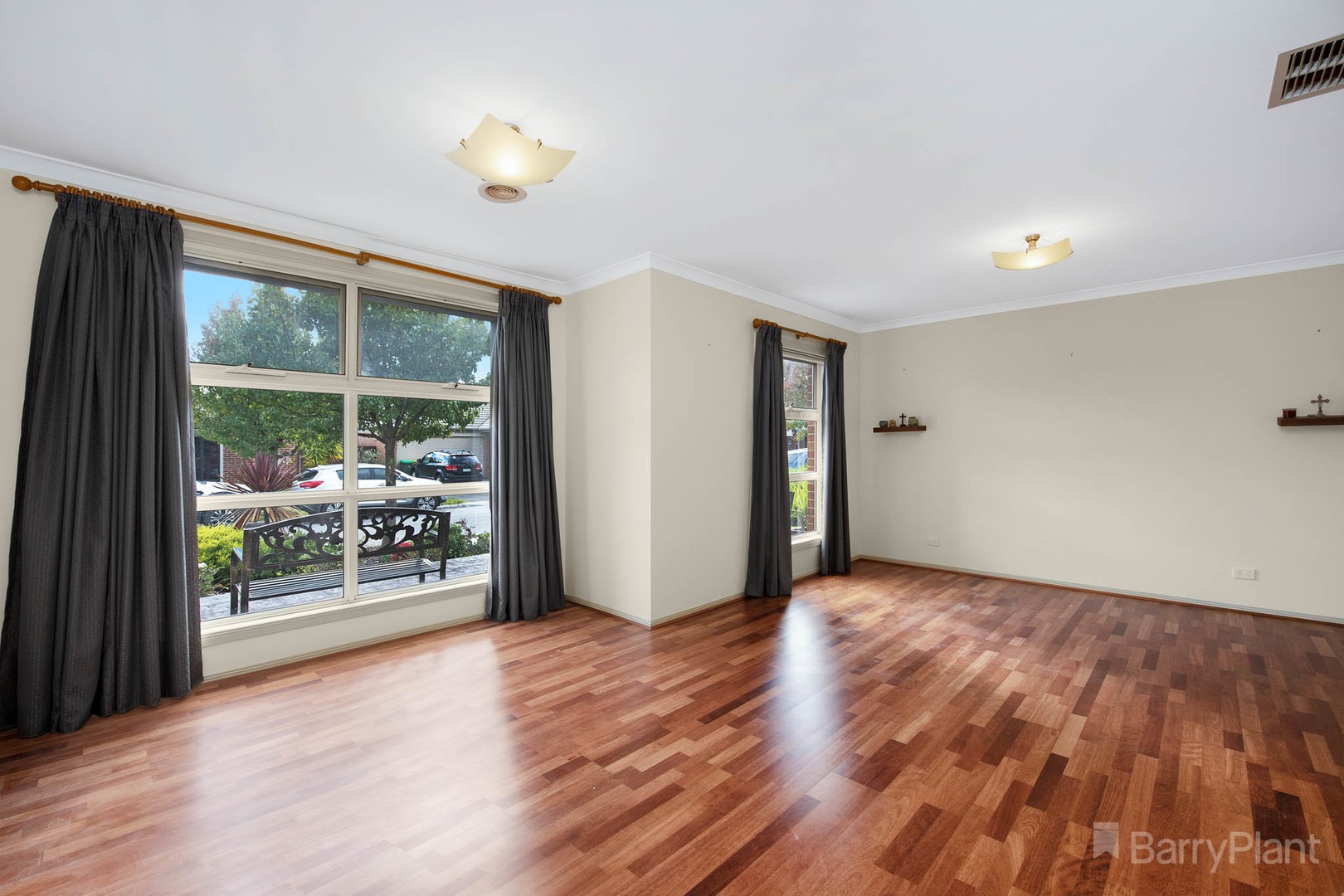 7 Veitch Court, Pakenham, VIC 3810, Pakenham - Thumbnail 7