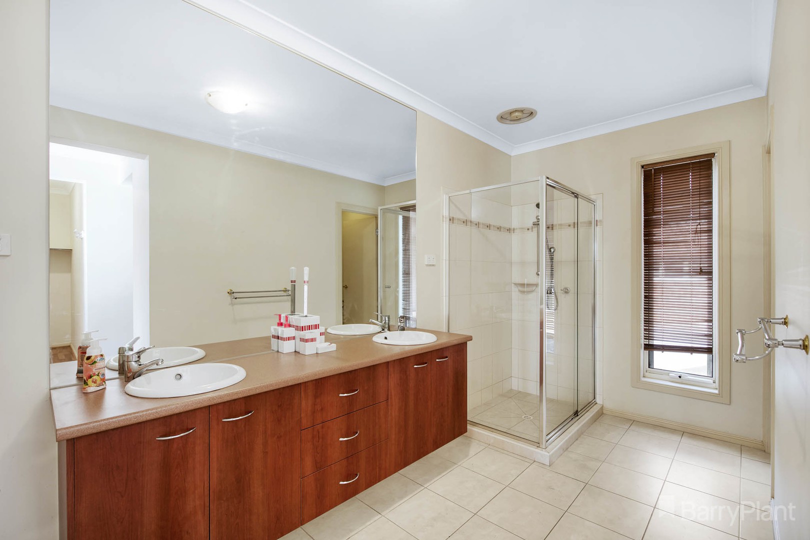 7 Veitch Court, Pakenham, VIC 3810, Pakenham - Thumbnail 8