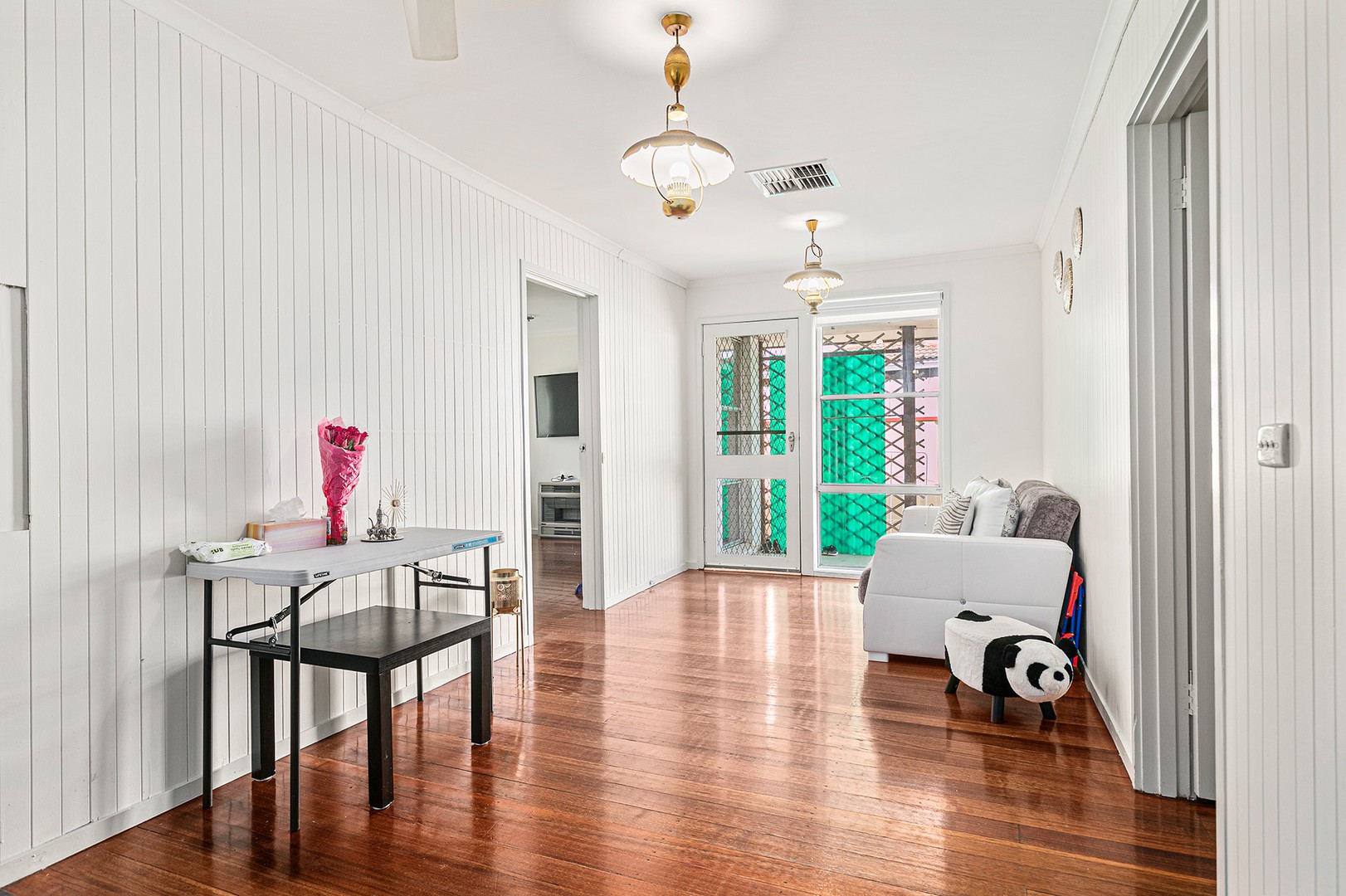 7 Ventnor Crescent, Coolaroo, VIC 3048, Coolaroo - Thumbnail 2