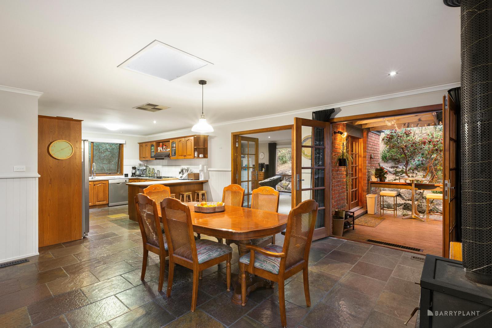7 Vine Street, Eltham, VIC 3095, Eltham - Thumbnail 2