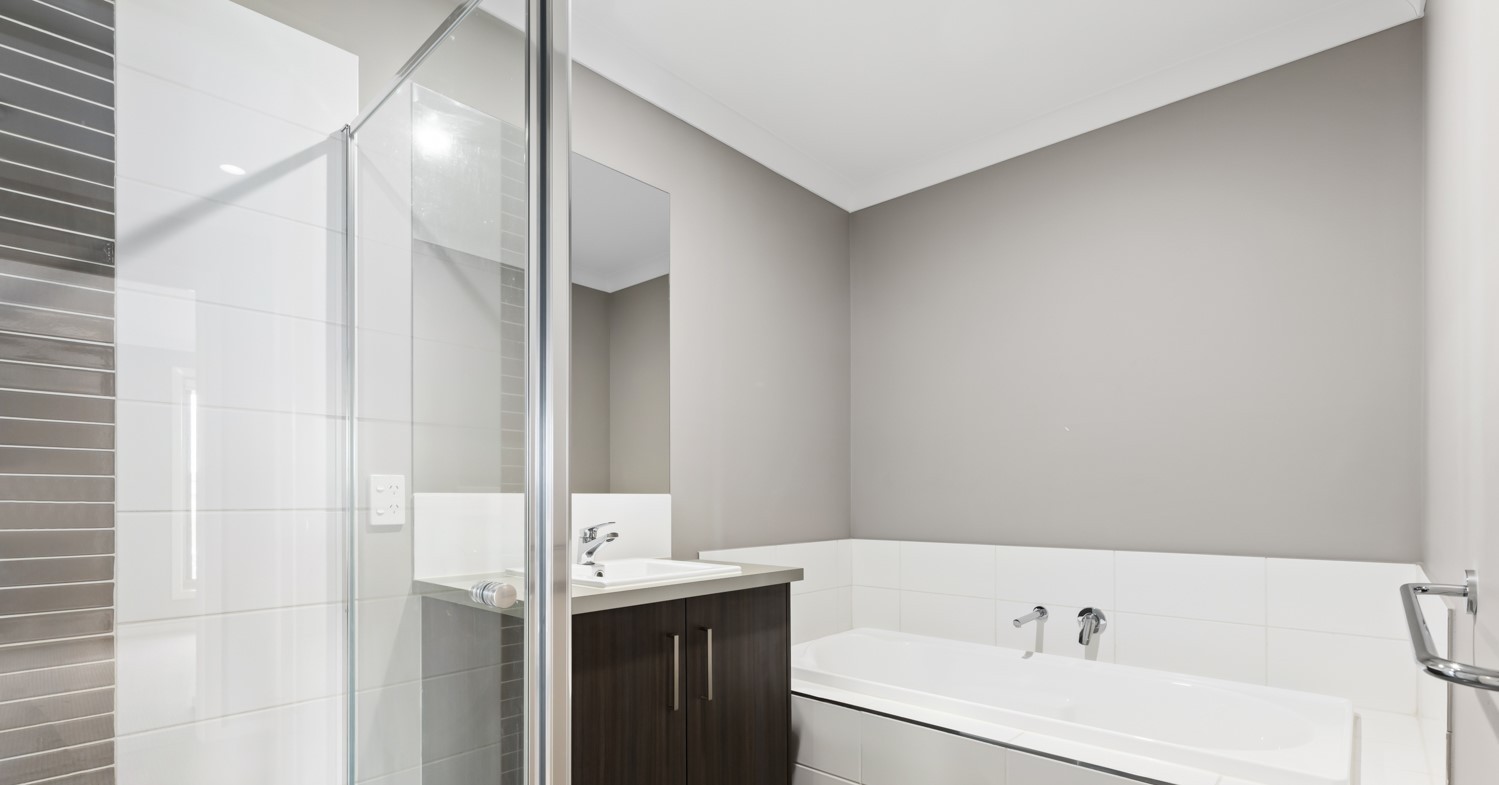 7 Violet Close, Rockbank, VIC 3335, Rockbank - Thumbnail 4