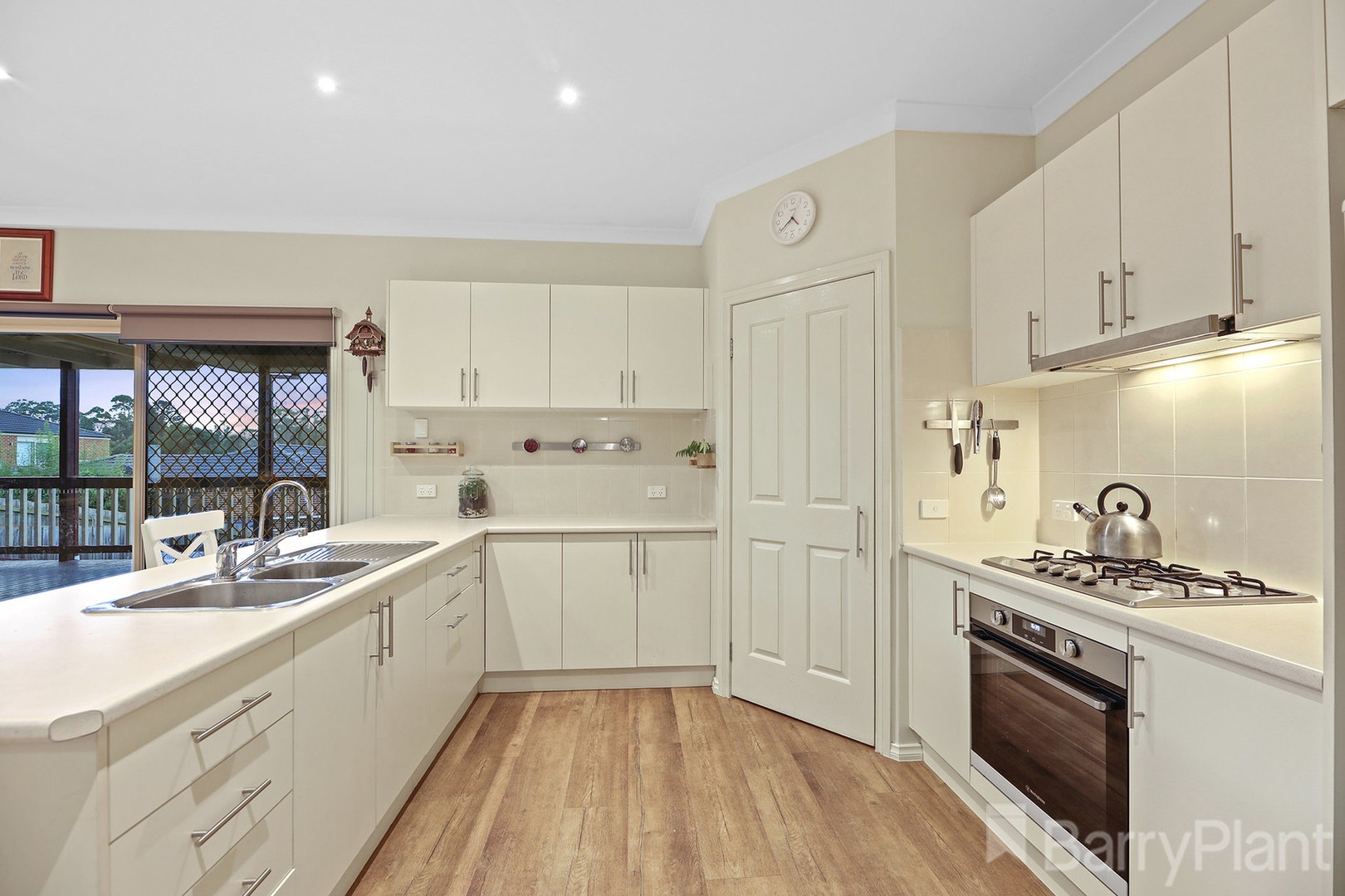 7 Vivian Court, Drouin, VIC 3818, Drouin - Thumbnail 3