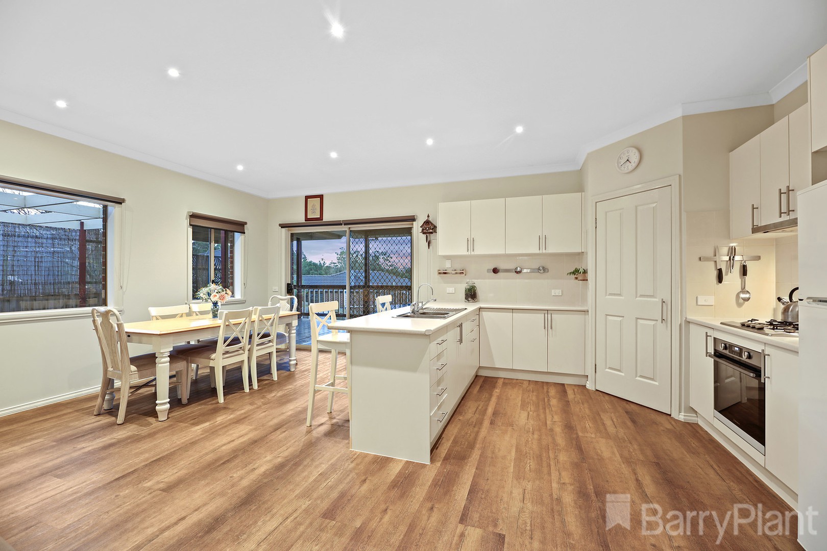 7 Vivian Court, Drouin, VIC 3818, Drouin - Thumbnail 4